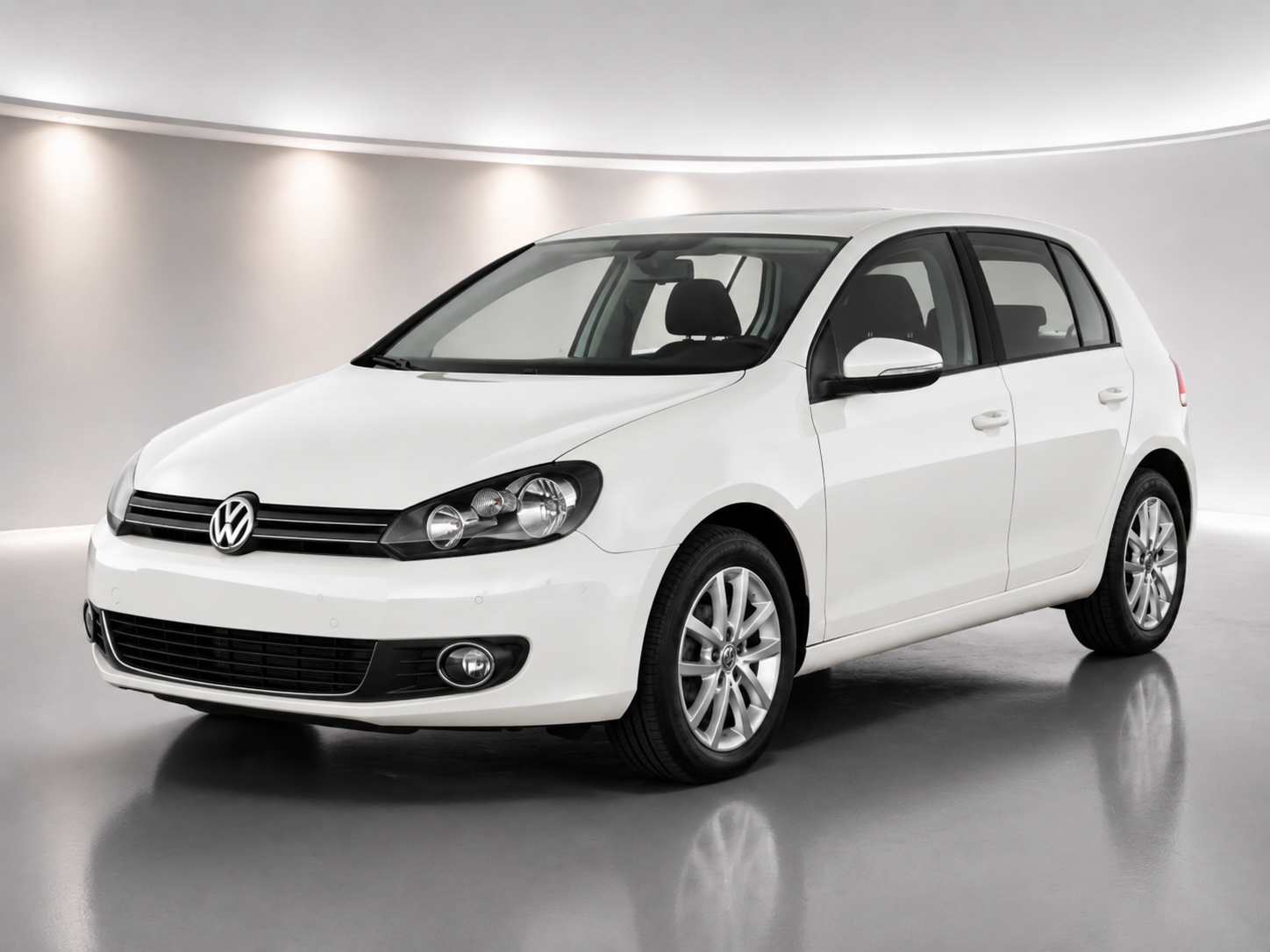 White Volkswagen Golf 6 2012 economy hatchback